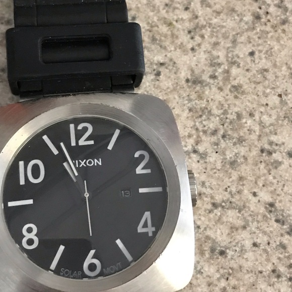 Nixon watch - Picture 2 of 3